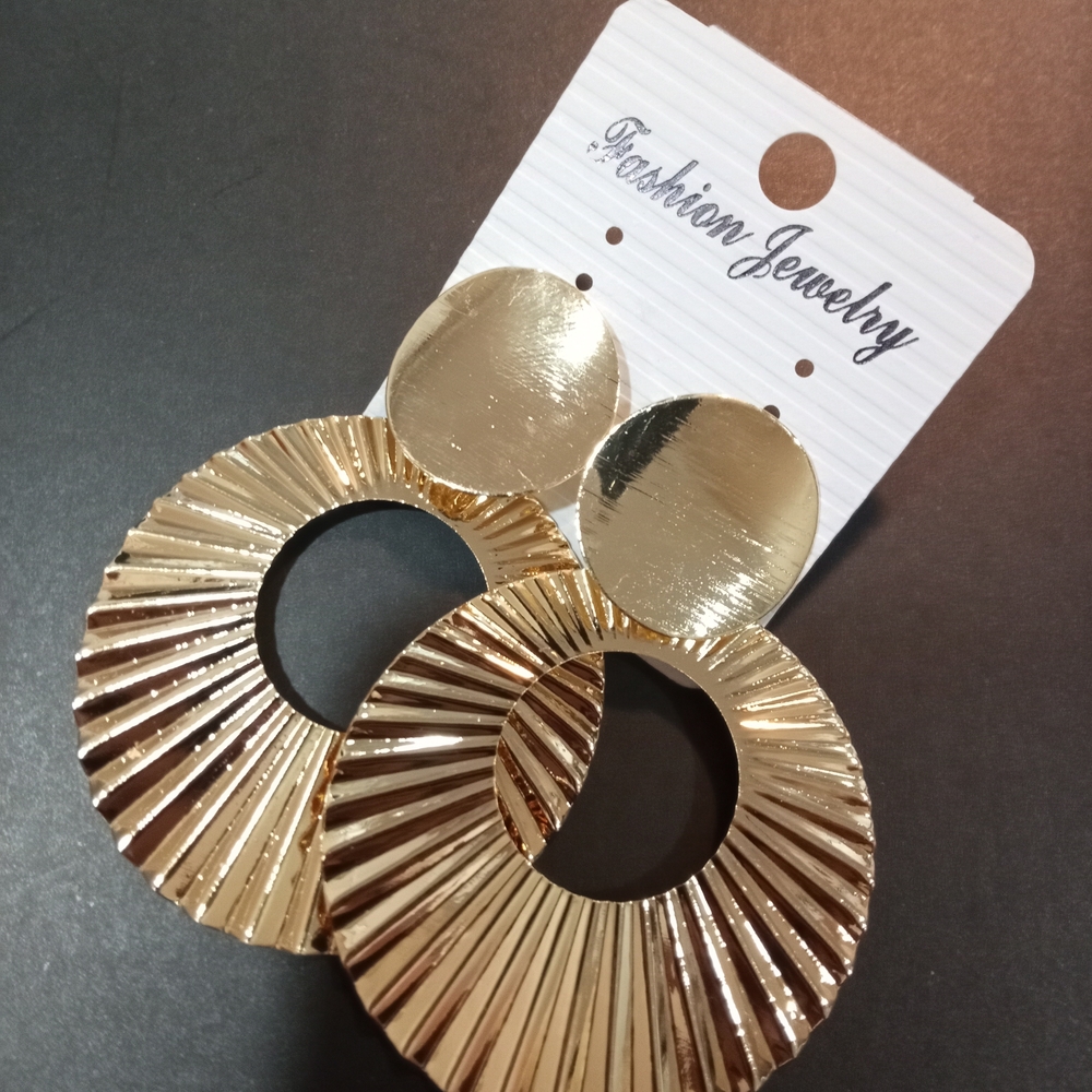 Gold Fashion Jewelry Earrings
